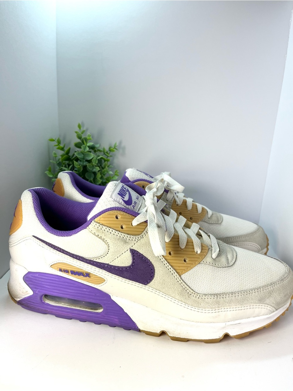 Nike Air Max 90 DM0029-102 Men’s Size 12 Sail Purple Gold Sneakers